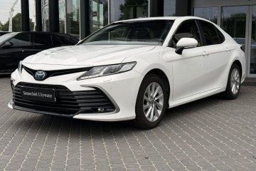 Camry 2.5 Hybrid Comfort rej. 2024 / salon Polska I właściciel serwis